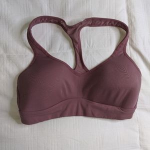Women's Lululemon sport bra size 4